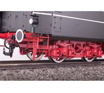 201842_Dampflokomotive DB BR10 Museum 101109 BR 10001_detail4.jpg